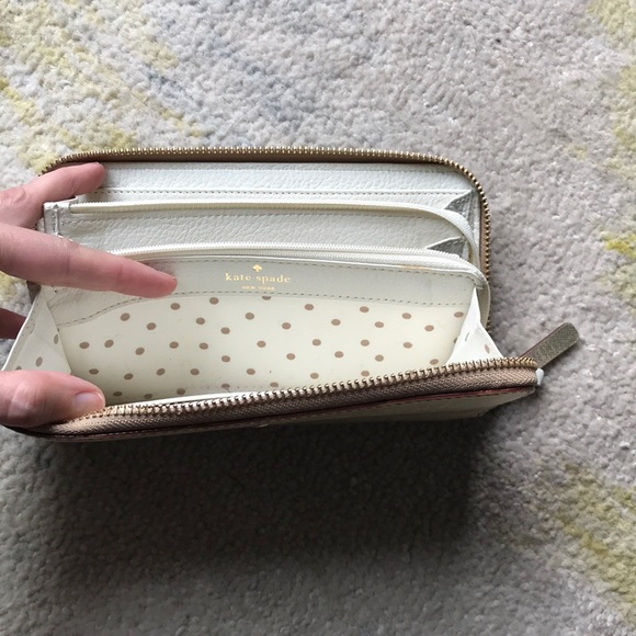 Never used!!! KATE SPADE Gold Leather Large Wallet - Picture 2 of 8